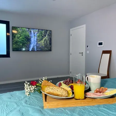 Ocean Front * Paul do Mar (Madeira)