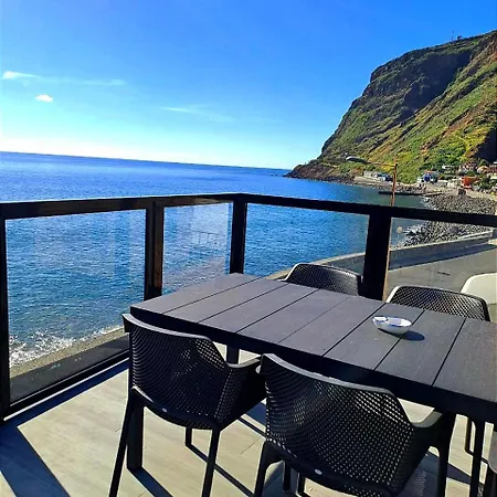 Ocean Front Feriehus Paul do Mar (Madeira)