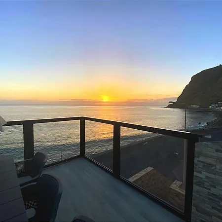 Ocean Front *