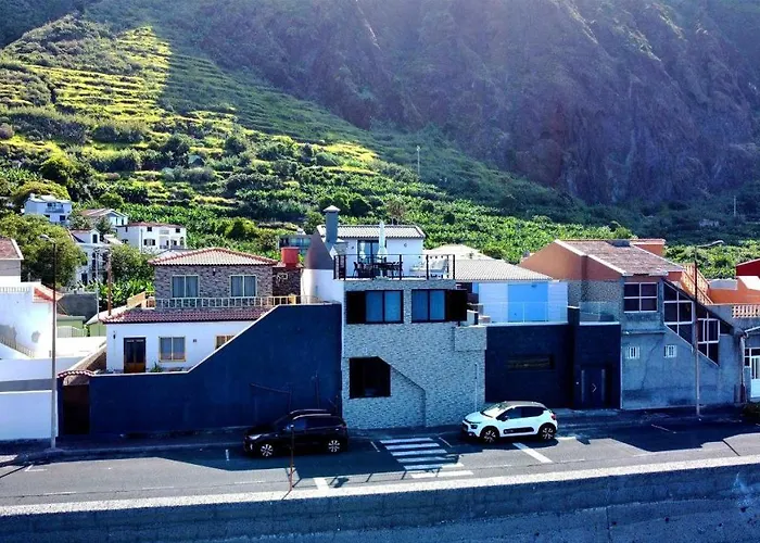 Feriehus Ocean Front Paul do Mar (Madeira)