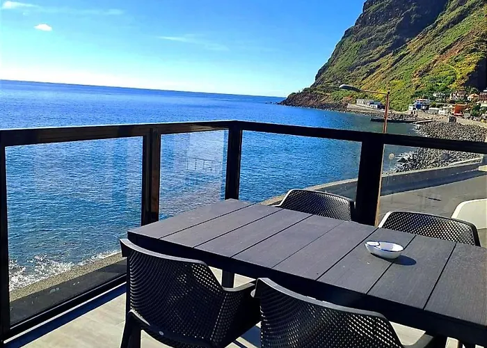 Ocean Front Feriehus Paul do Mar (Madeira)
